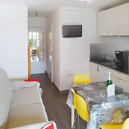 Lumineux Avec Terrasse 15m², Parking, La Faviere - Fr-1-610-126 * Bormes-les-Mimosas